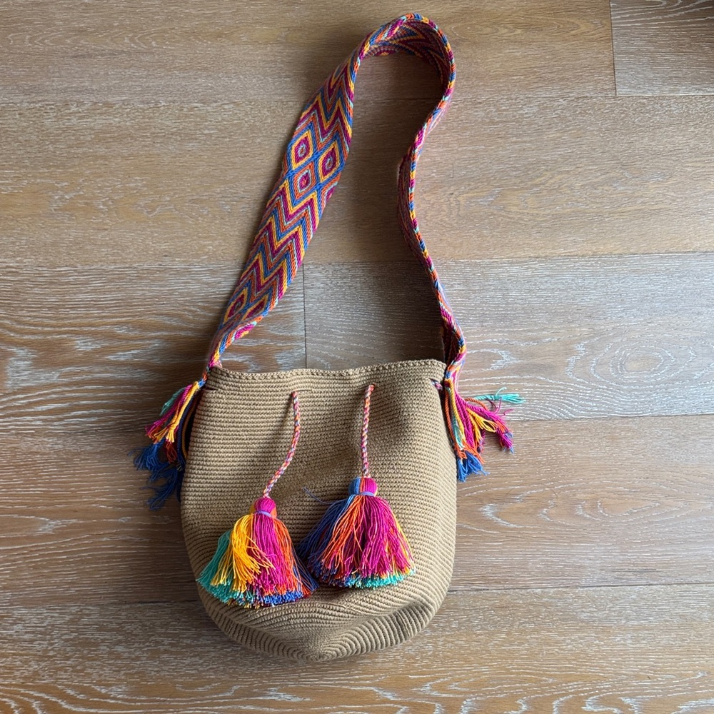 Handmade Wayuu Mochila drawstring bucket bag with tassels